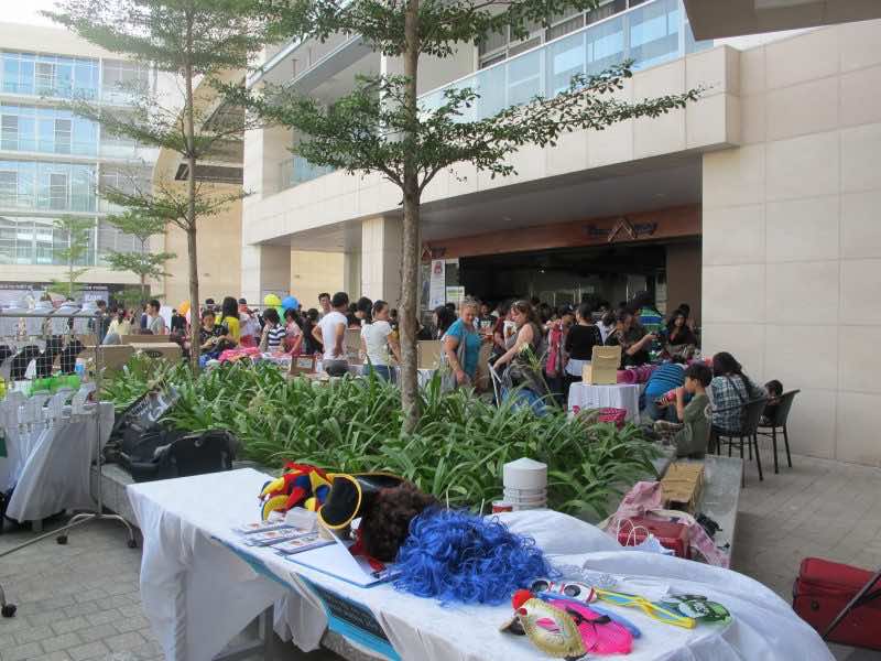 Saigon-Flea-Market