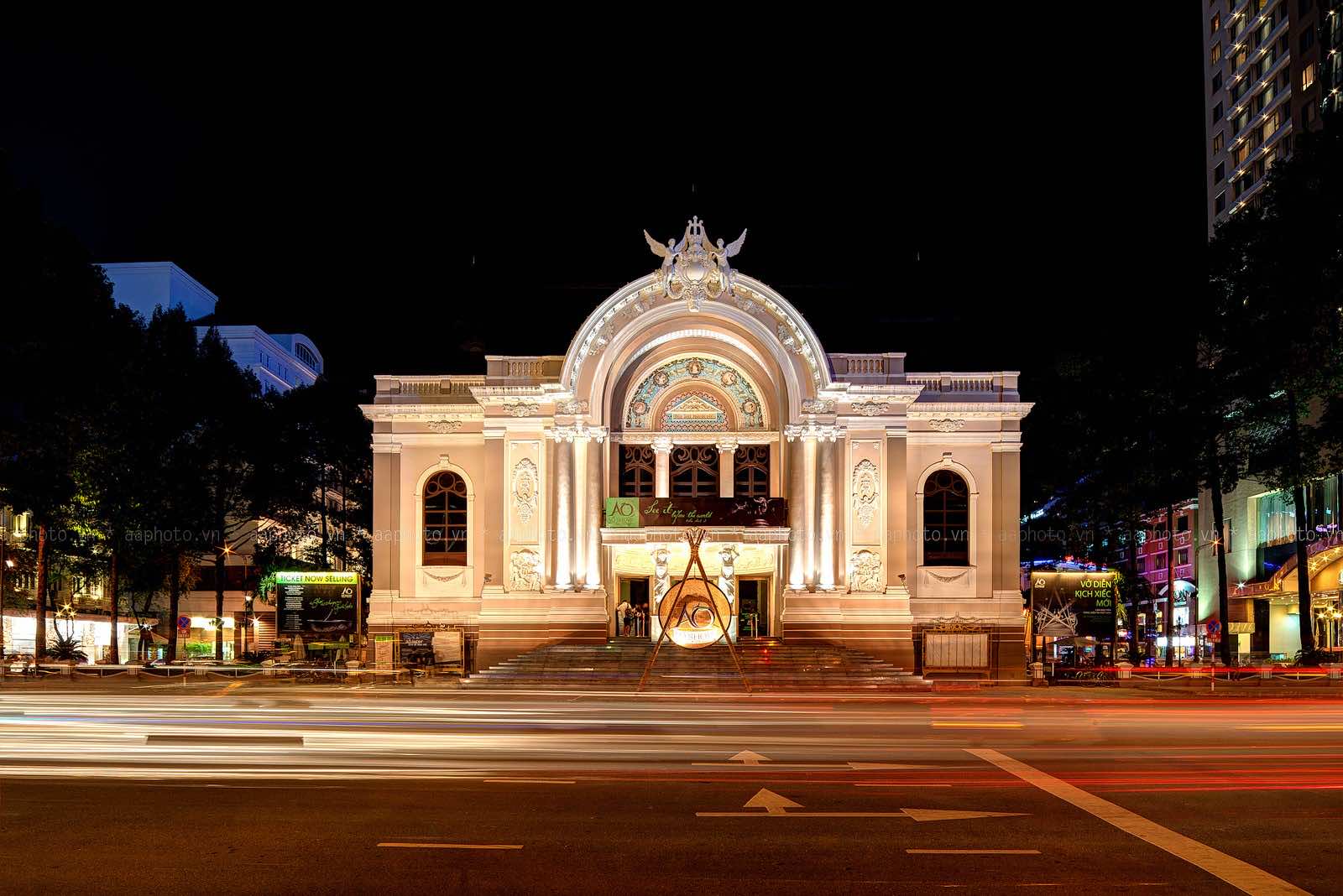 Opera-house-saigon