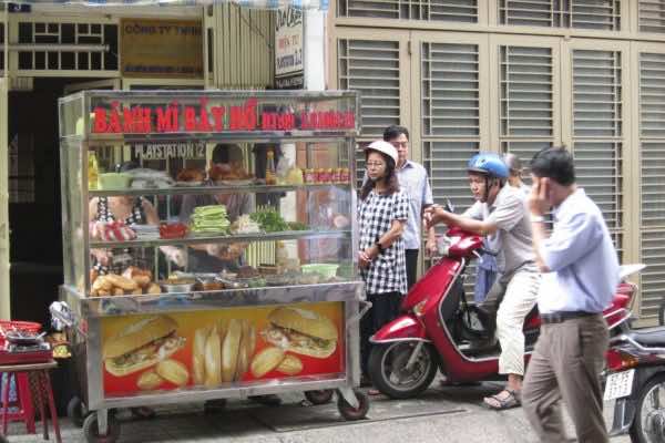 banh-mi-bay-ho-saigon