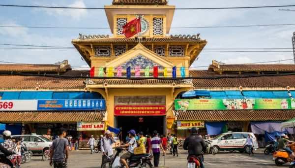 binh-tay-market-saigon