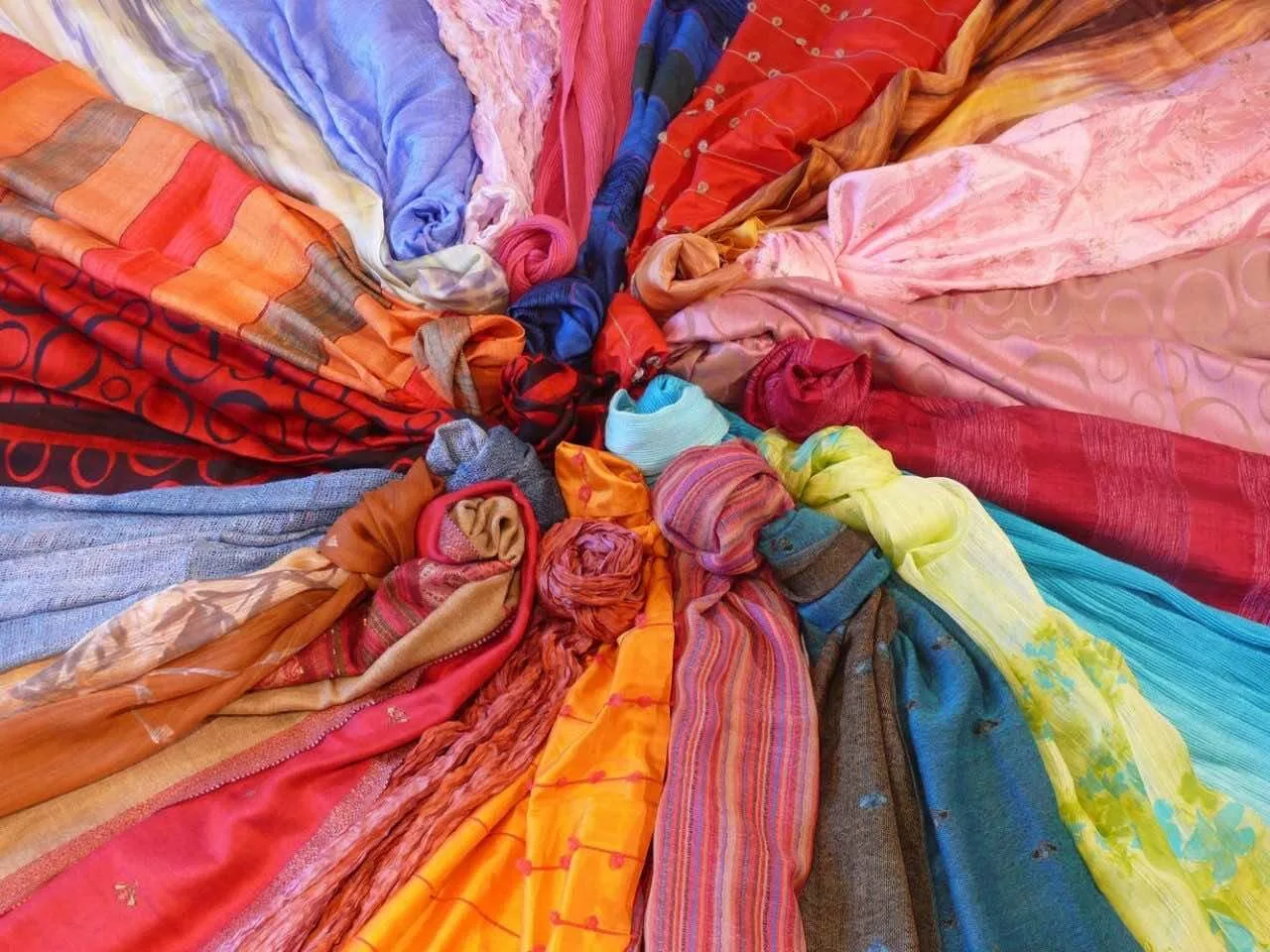 Where-buy-silk-Vietnam-1