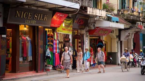 Where-buy-silk-Vietnam-Hanoi