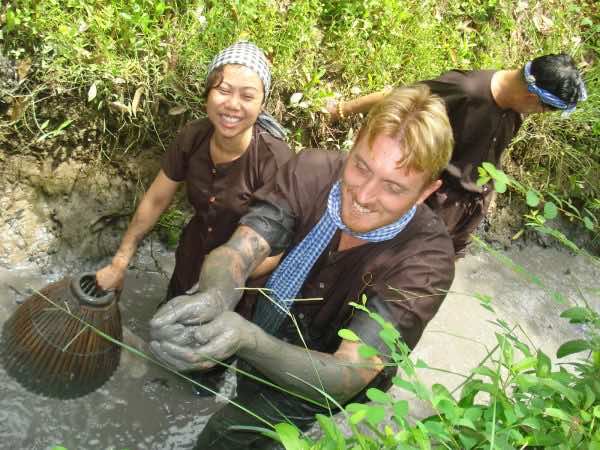 Mekong-delta-Stay-with-local-family