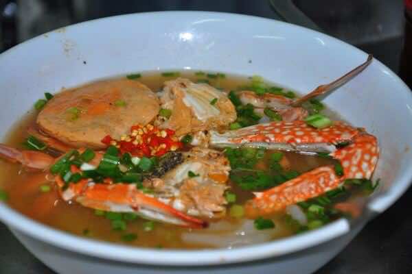 Banh-canh-ghe-Crab-Tapioca-Noodle