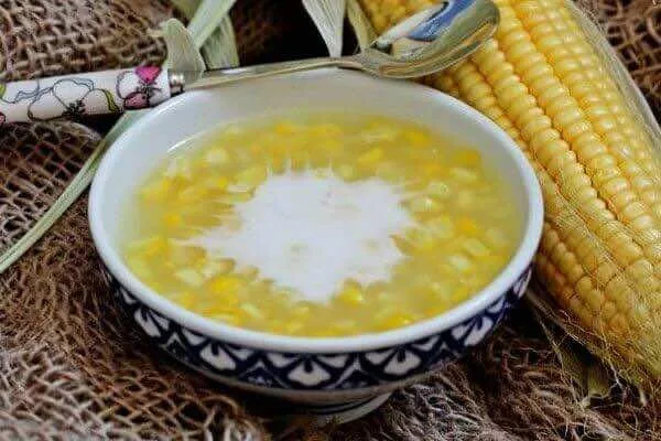 Che-bap-Vietnamese-sweet-corn-pudding