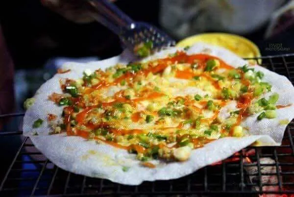 Banh-trang-nuong-Vietnamese-pizza-1
