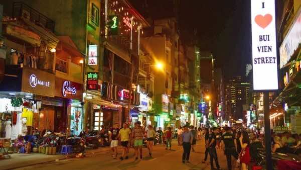 Bui-Vien-Walking-Street-1