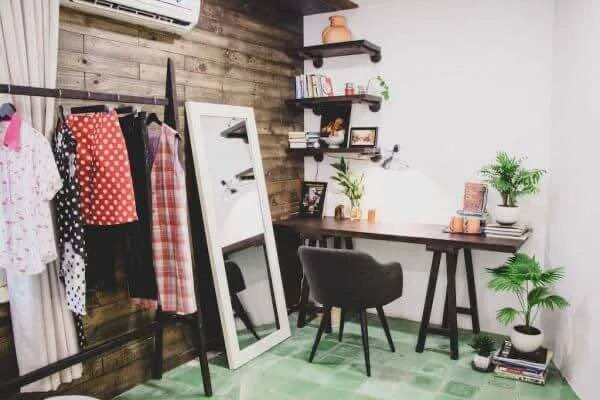 Bunker-Bed-&-Breakfast-Studio-2