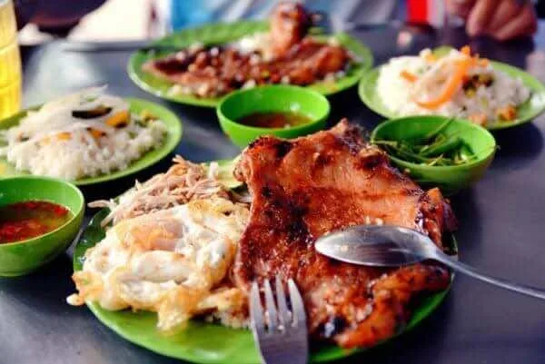 Com-tam-Broken-rice-2