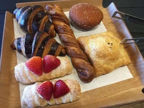 Paris-Baguette-Bakery-2