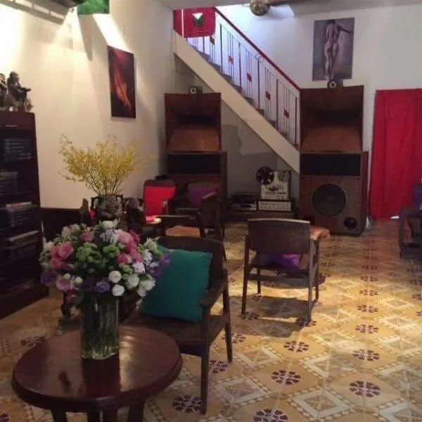 4221-Café-and-Homestay