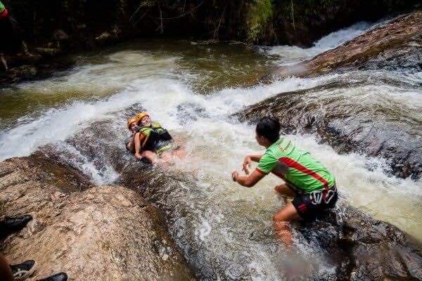 Canyoing-and-abseiling-down-waterfalls-in-Dalat