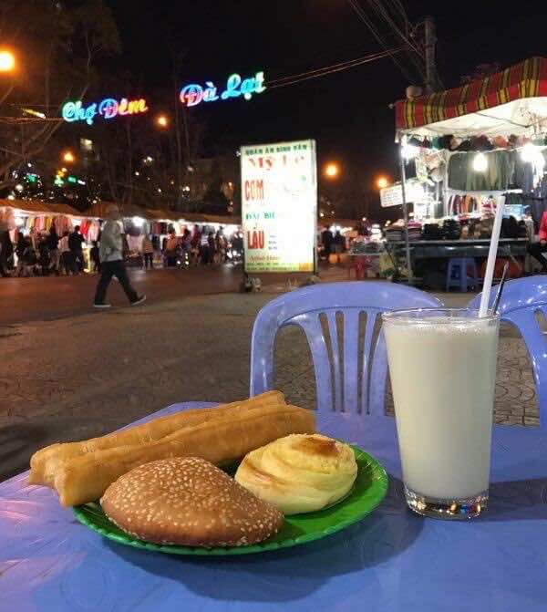 Dalat-night-market-2