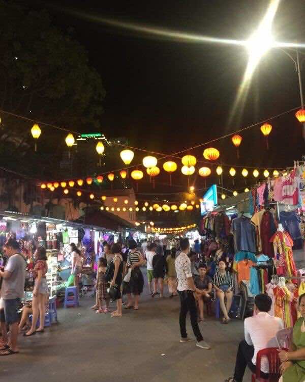 Nha-Trang-night-market-Nha-Trang