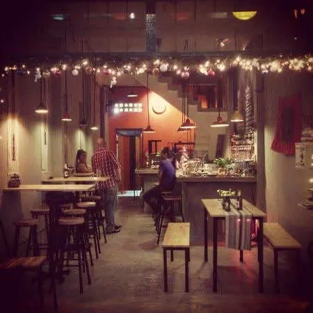 Prem-Bistro-&-Café